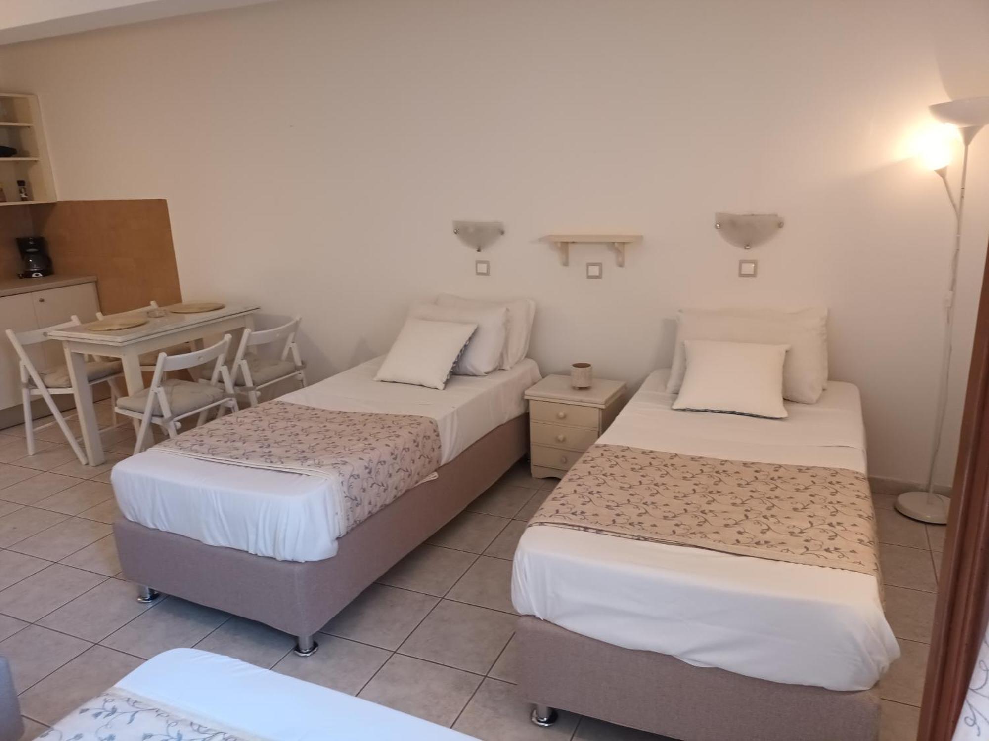 Argostoli Rooms Esterno foto