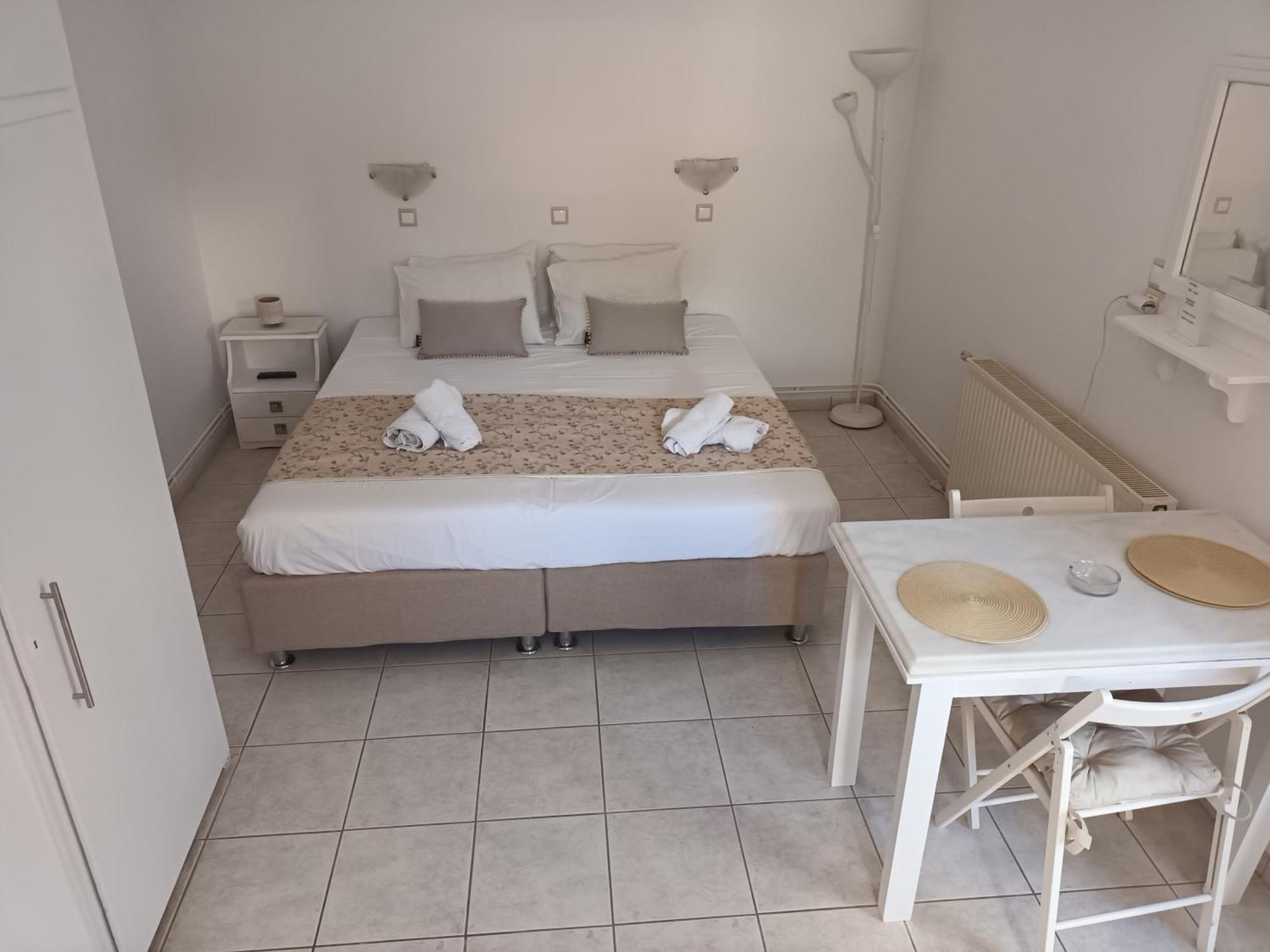 Argostoli Rooms Esterno foto